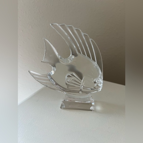 JG Durand | Signed Clear Crystal Fish Figurine Paperweight - Picture 3 of 7